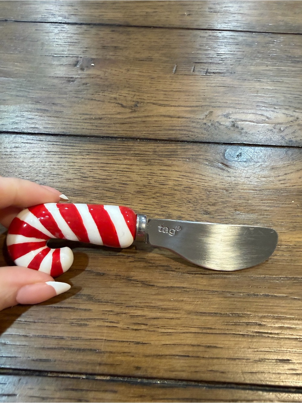Tag Red and White Candy Cane Butter Knife - Picture 2 of 5